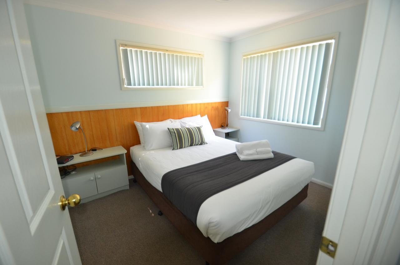 Coalmine Beach Holiday Park Уолпол Екстериор снимка